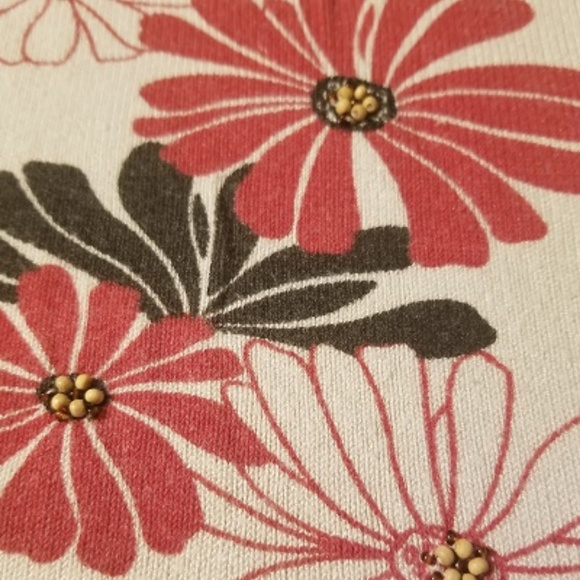 Floral Sweater - Picture 3 of 4